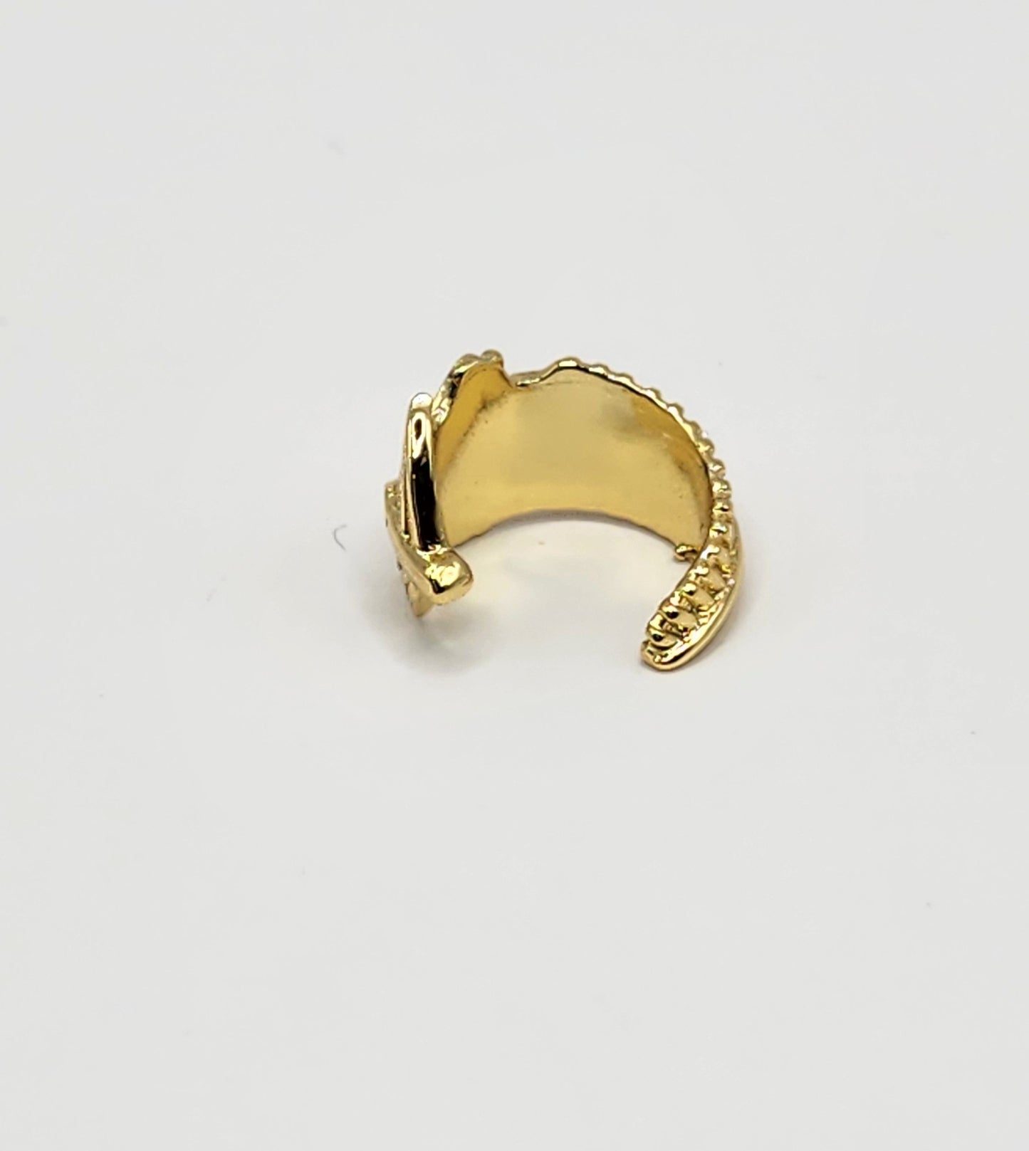 Ear Cuff - Leave