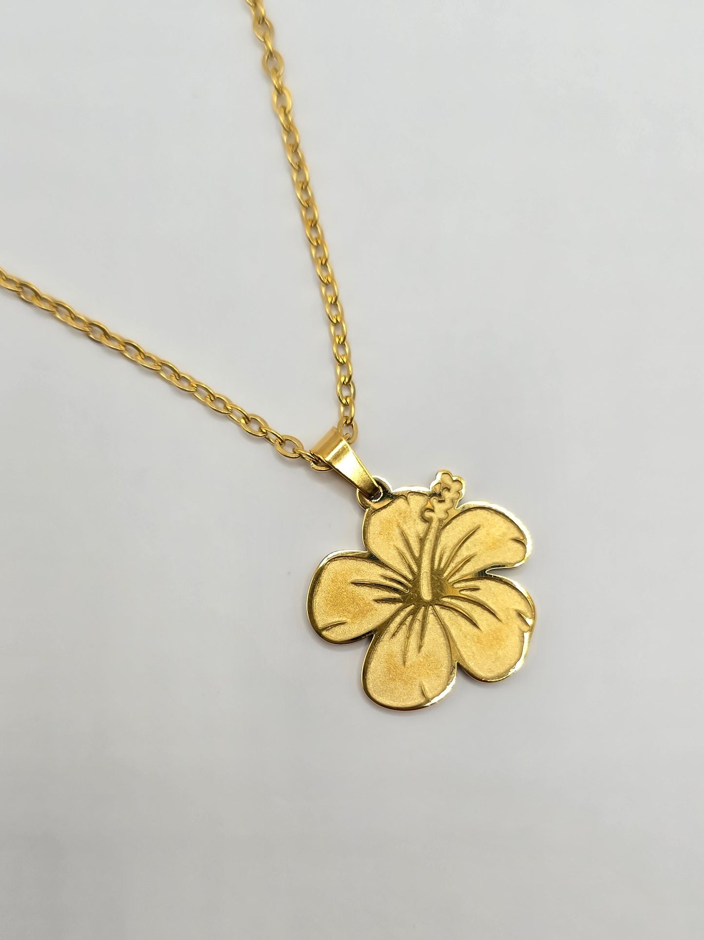 PR - FLOR DE MAGA GOLD NECKLACE