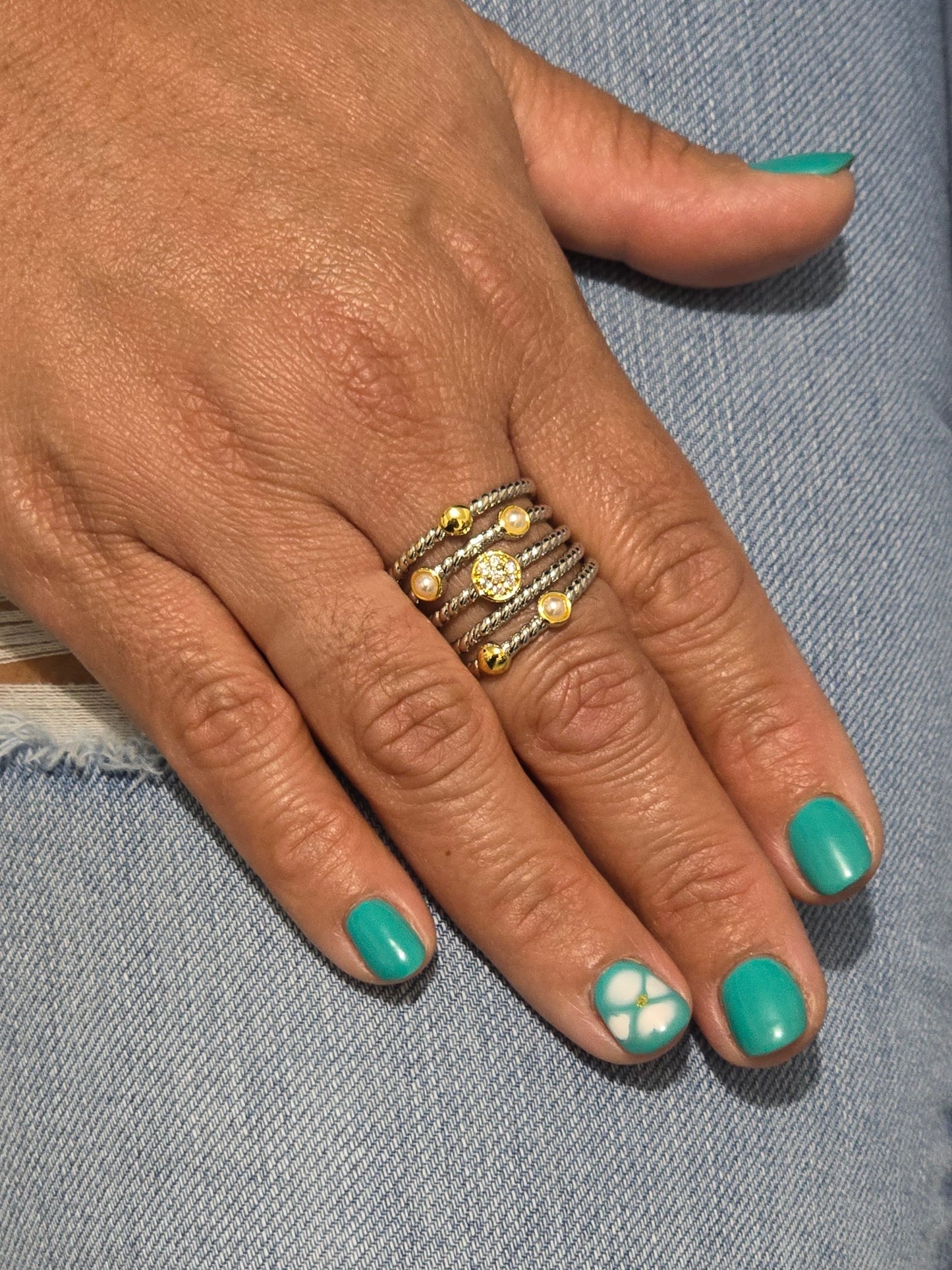 Vicky Ring