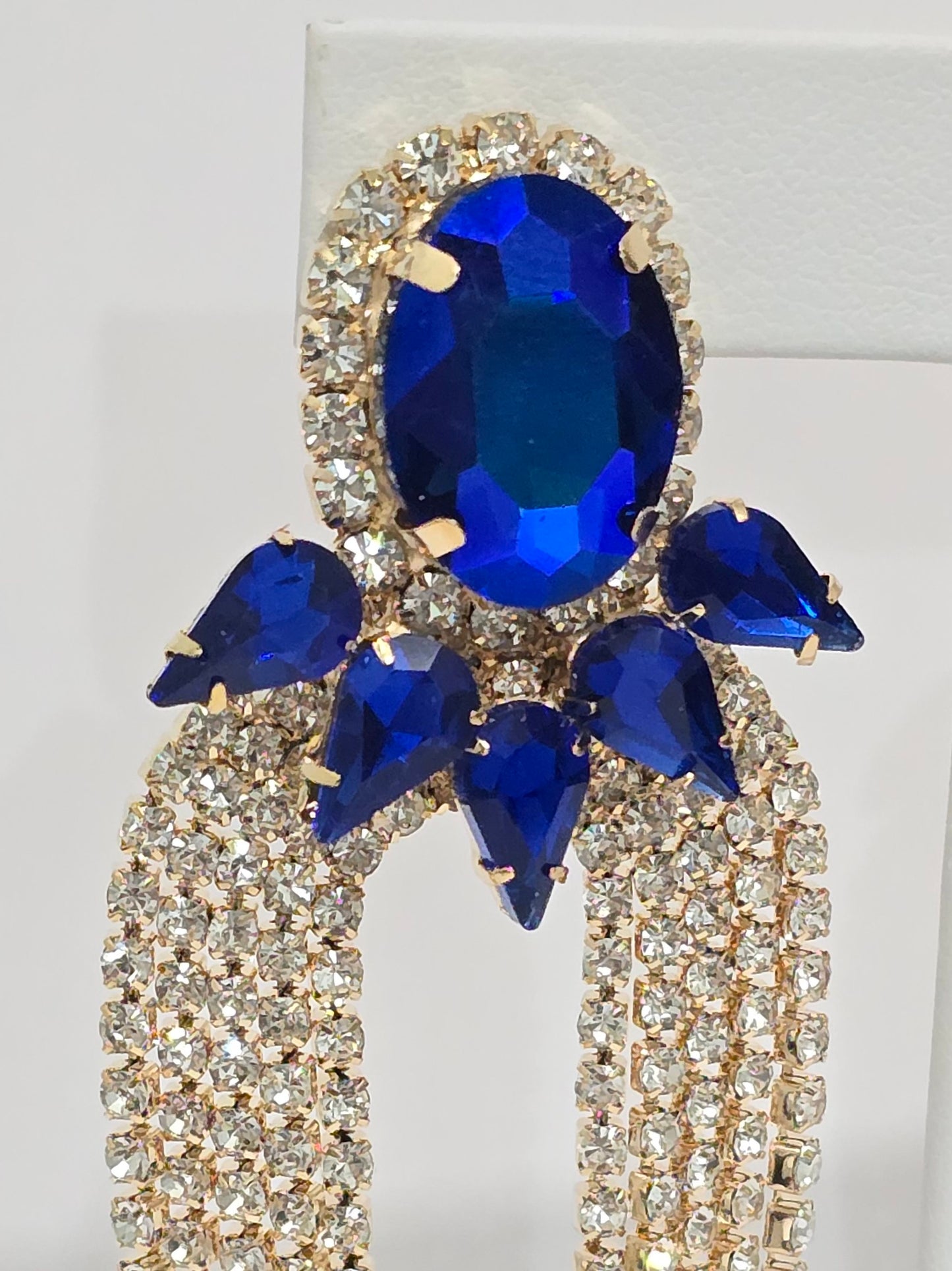 MARIA BLUE EARRINGS