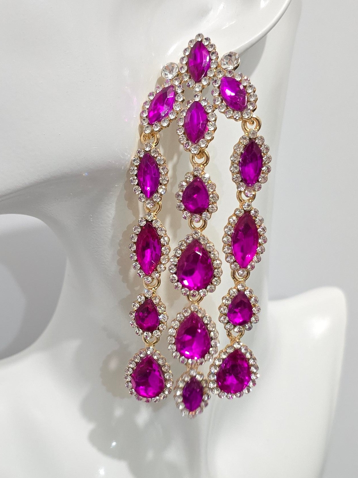 MARIA FUCHSIA EARRINGS