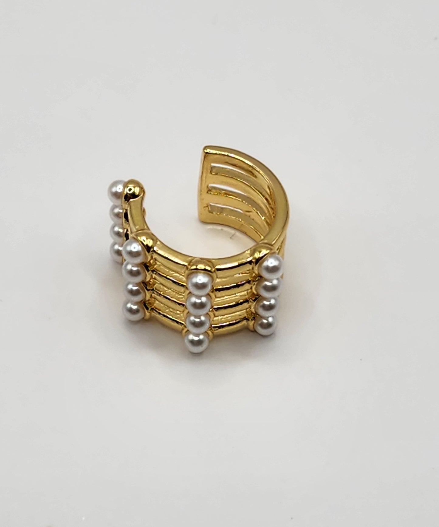 Ear Cuff - Pearl
