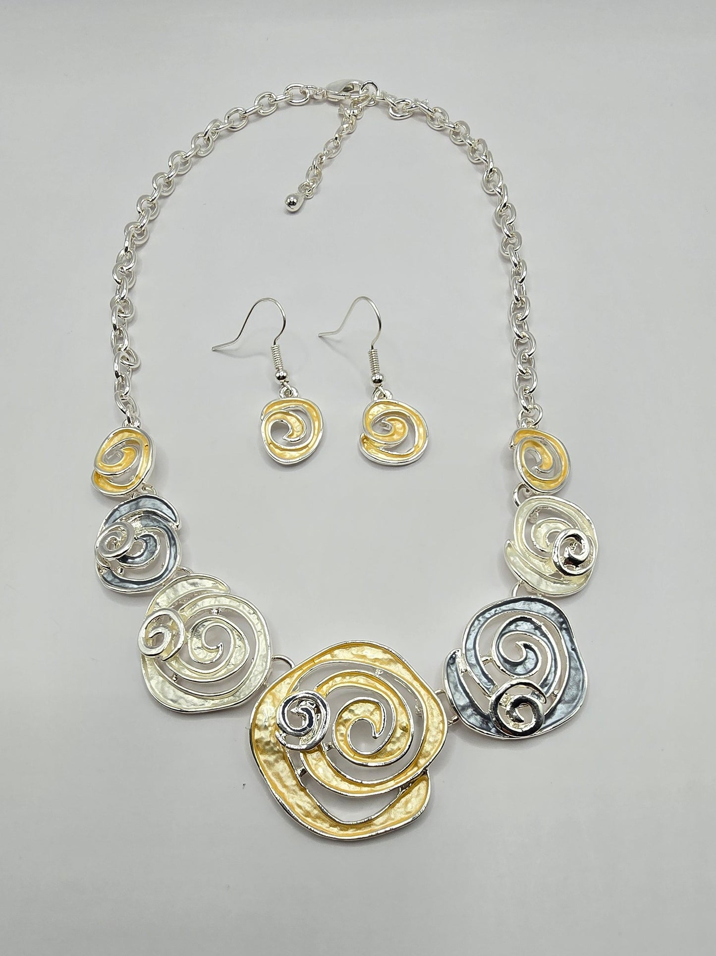 Yari Spiral Necklace