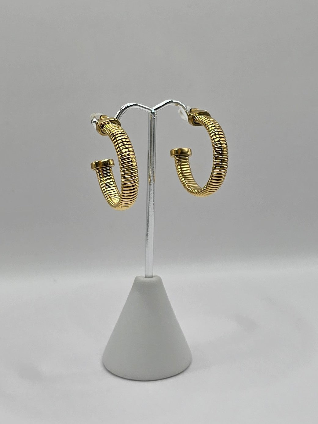 Ana Gold Earring