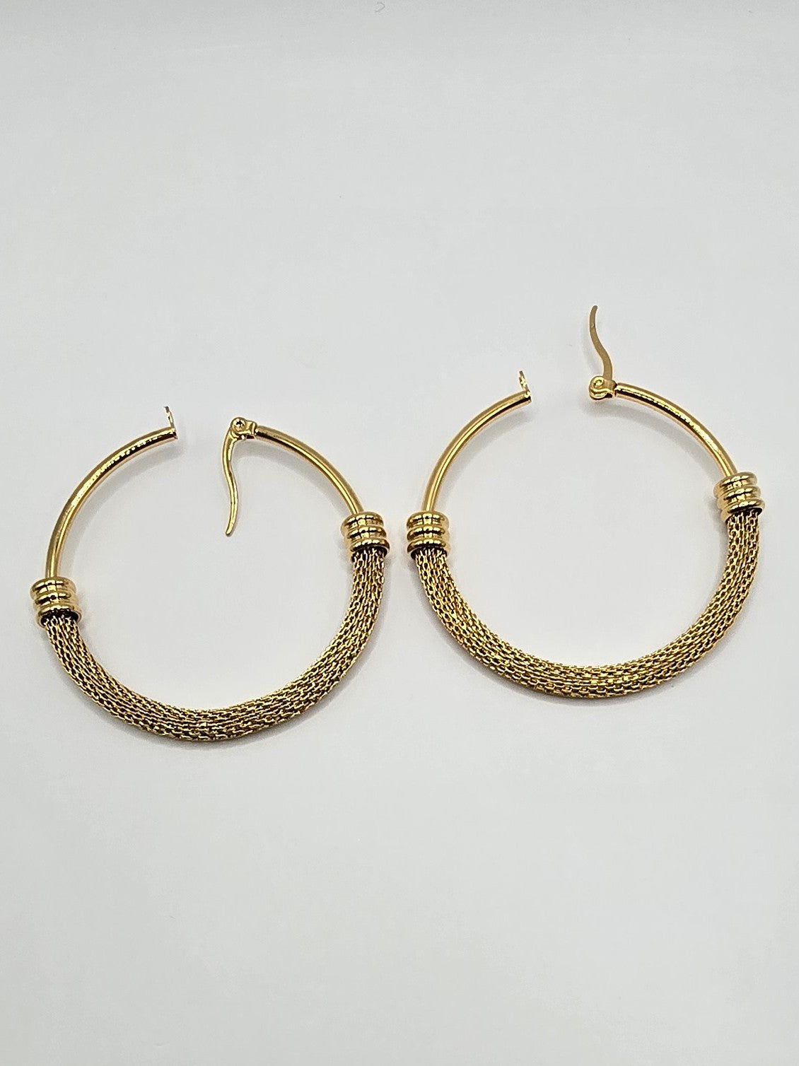 Kathy - Hoop Earrings