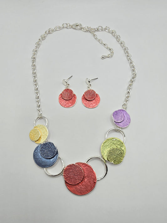 Yari Circle Necklace